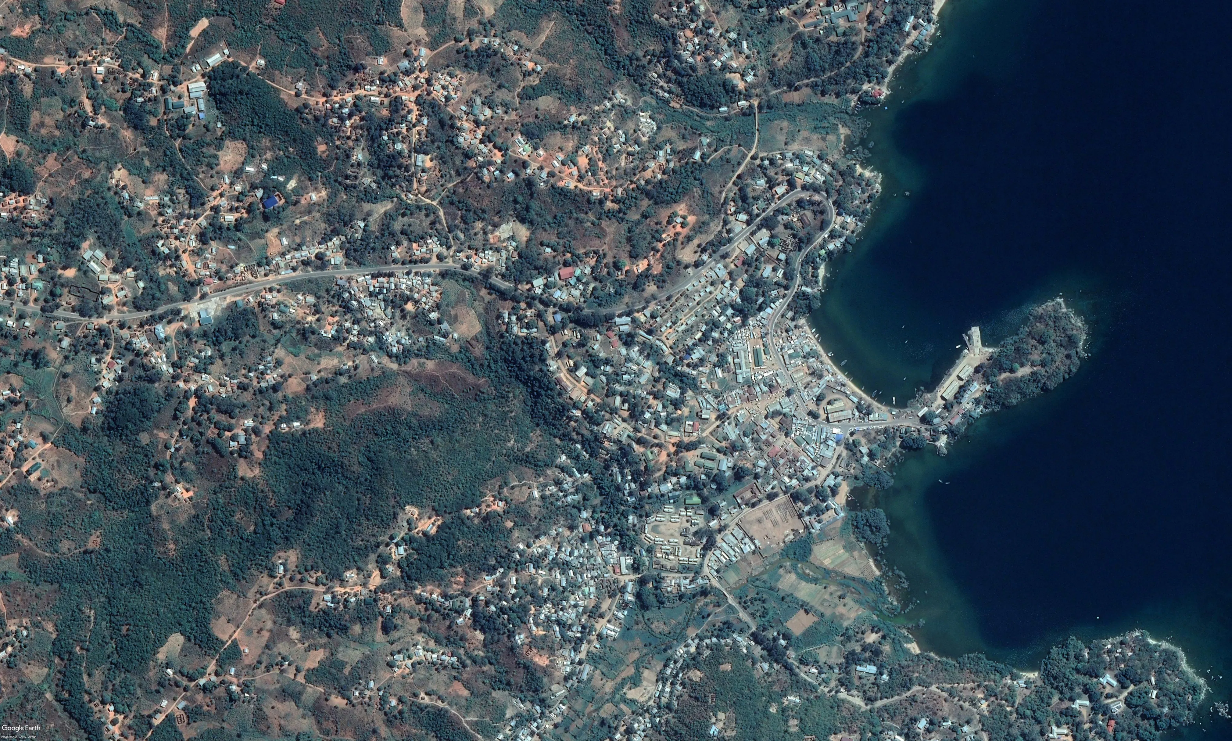 08 02 Nkhatabay city center 2020 2km